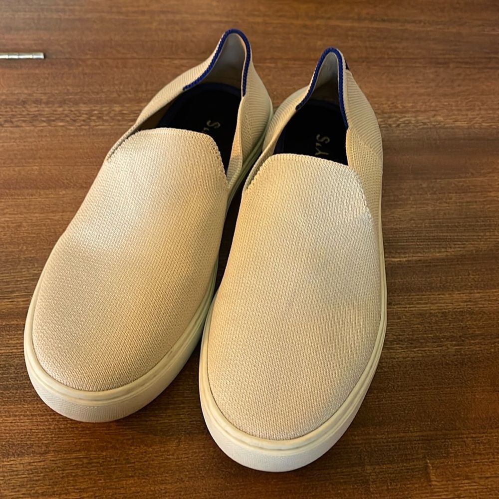 Rothy’s The Original Slip-On Sneakers – Light Gray – Women’s 7.5 – Sustainable